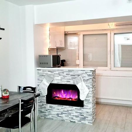 White Apartament, Braila Exterior photo
