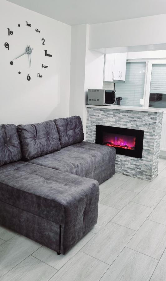 White Apartament, Braila Exterior photo